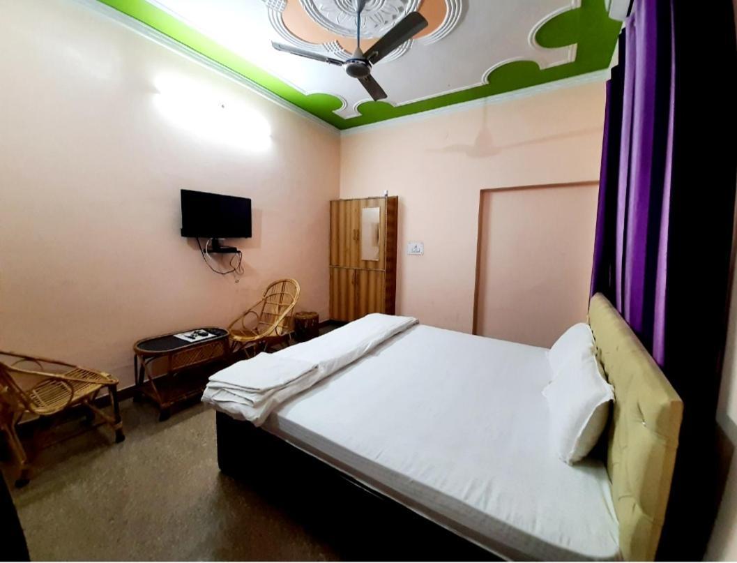 Nandini Homestay Dehradun Exterior photo